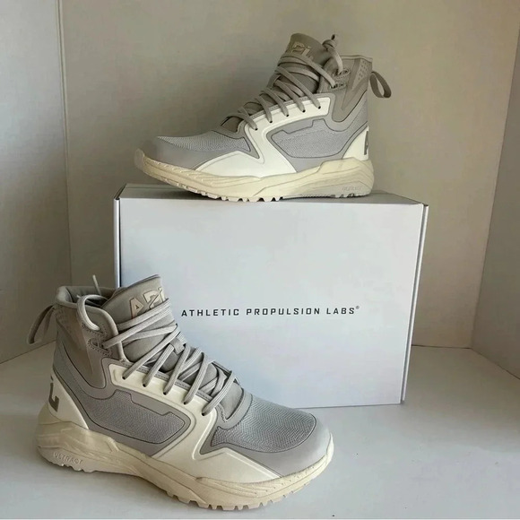 APL Techloom Defender High Top
Sneaker Clay Pristine Color Men Size 8.5 New main image 5